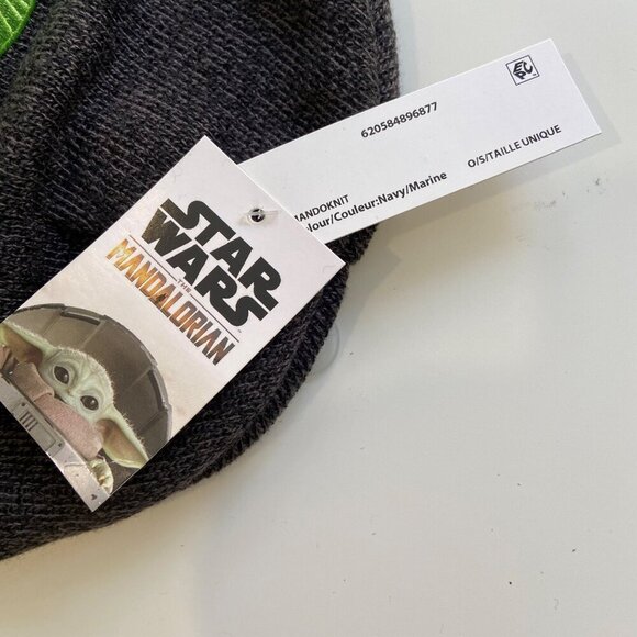 Star Wars The Mandalorian Beanie Hat With Baby Yoda Embroidery Black Knit OSize - Picture 7 of 8